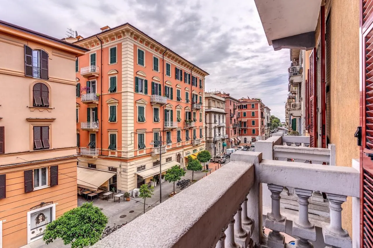 Downtown Srl - Cinque Terre Dream Apartment La Spezia